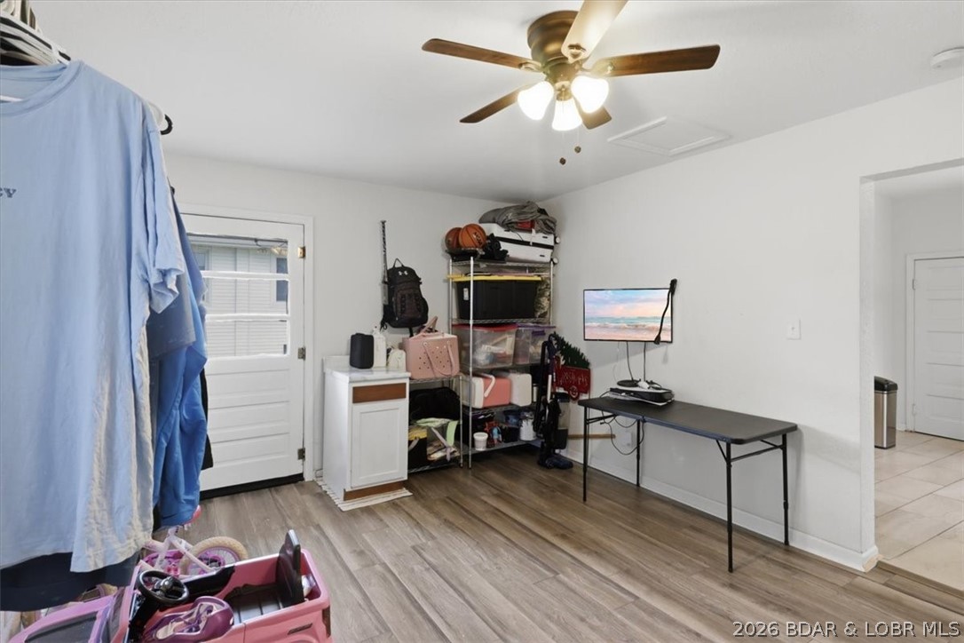 209 N Maple Street Property Photo 26
