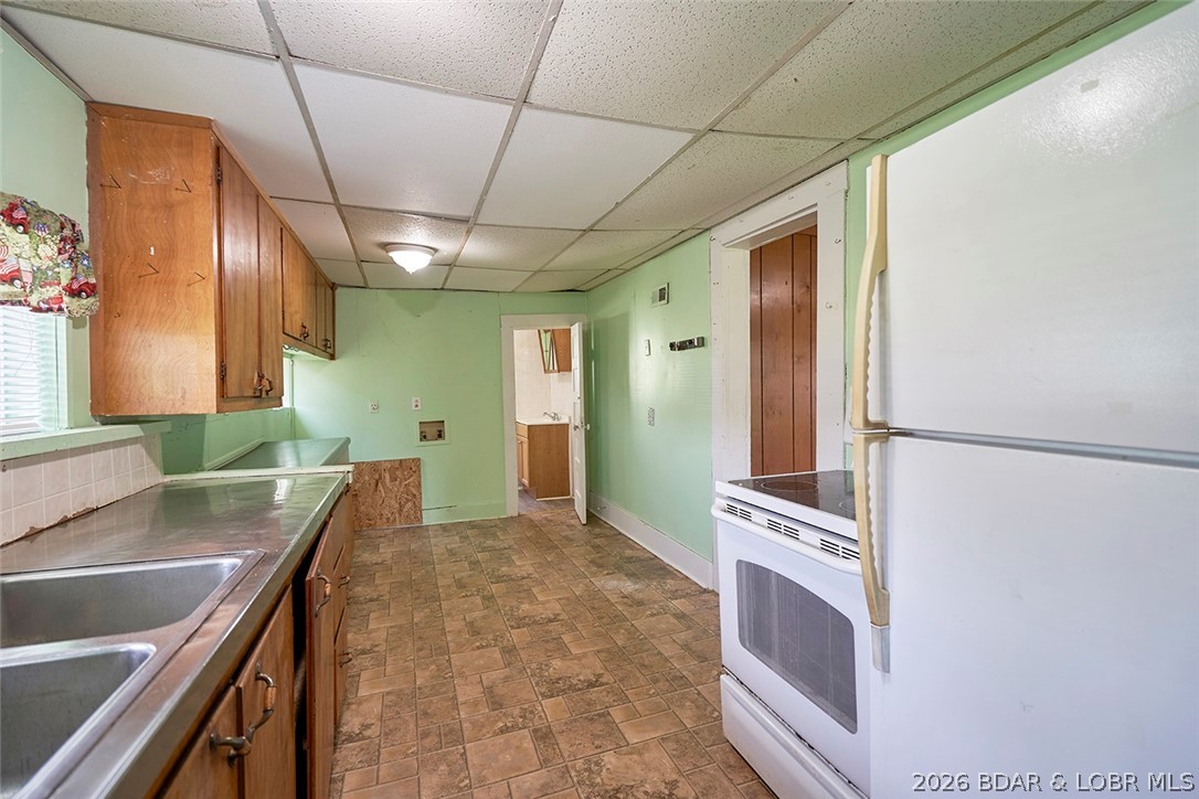 431 E 3rd Street Property Photo 18