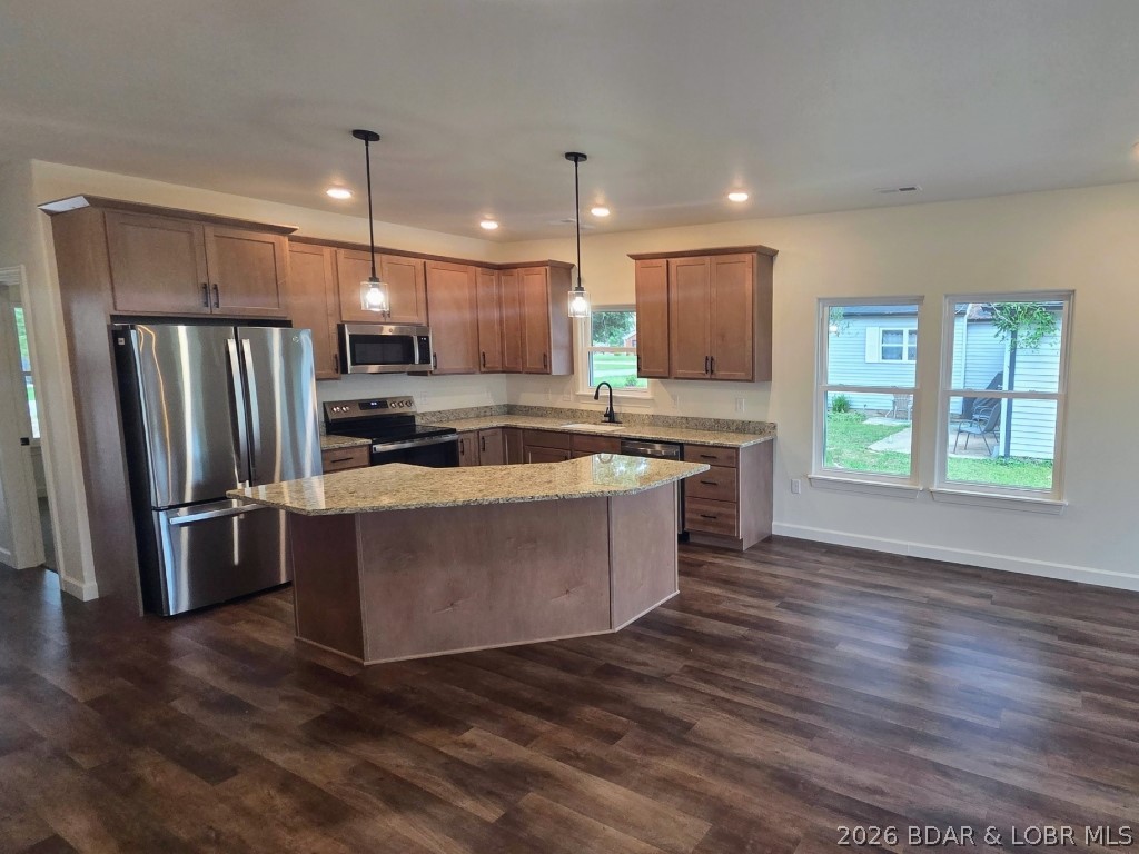 604 Monroe Street Property Photo 5