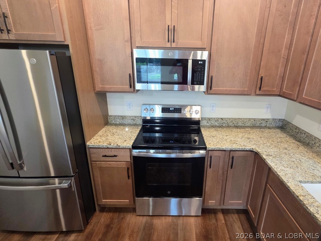 604 Monroe Street Property Photo 6