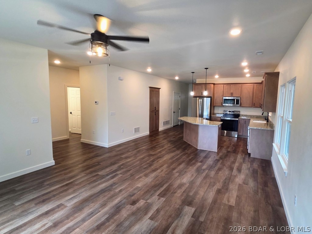604 Monroe Street Property Photo 10