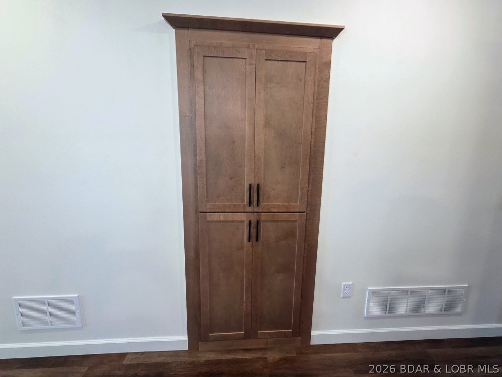 604 Monroe Street Property Photo 12