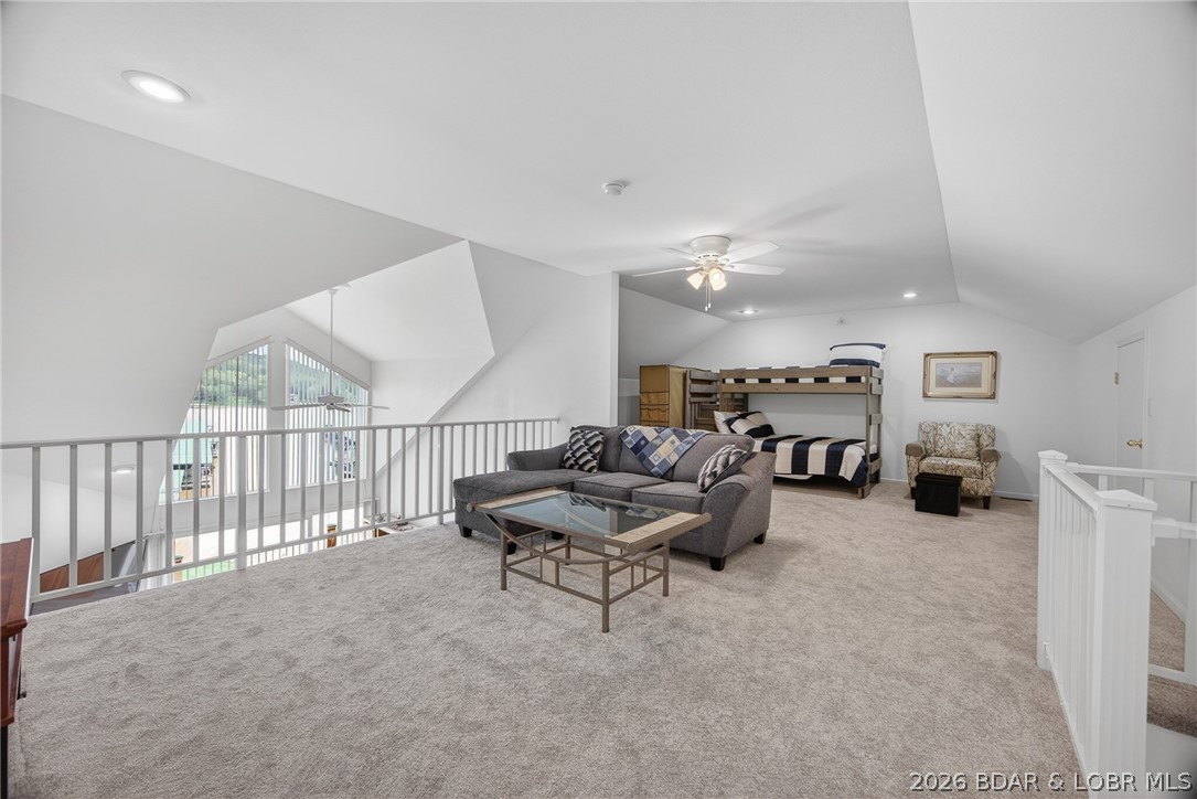 172 Cedar Glen Drive 4b Property Photo 24