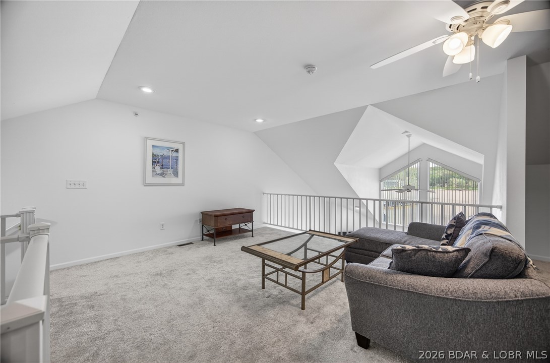 172 Cedar Glen Drive 4b Property Photo 25