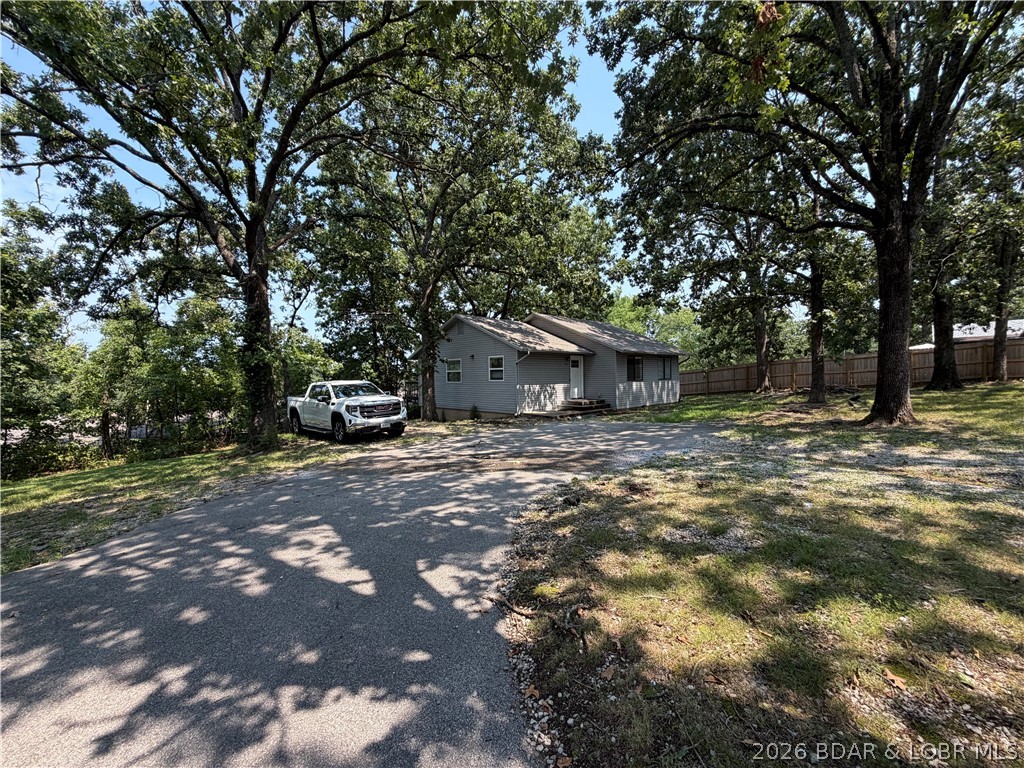 964 Murphy Road Property Photo 3