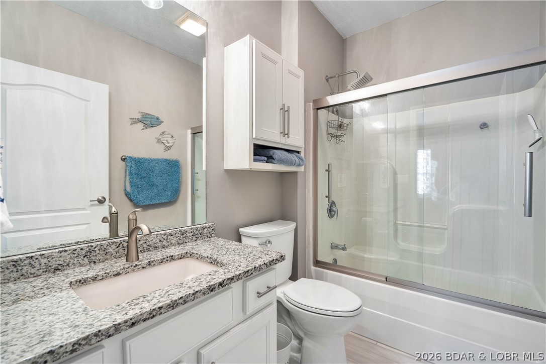 100 Trinity Pointe Drive 3s Property Photo 26
