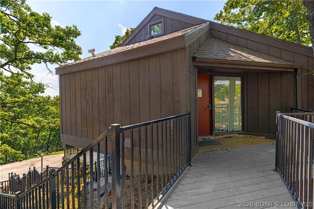 61 Tree Top Lane 52 Property Photo 1