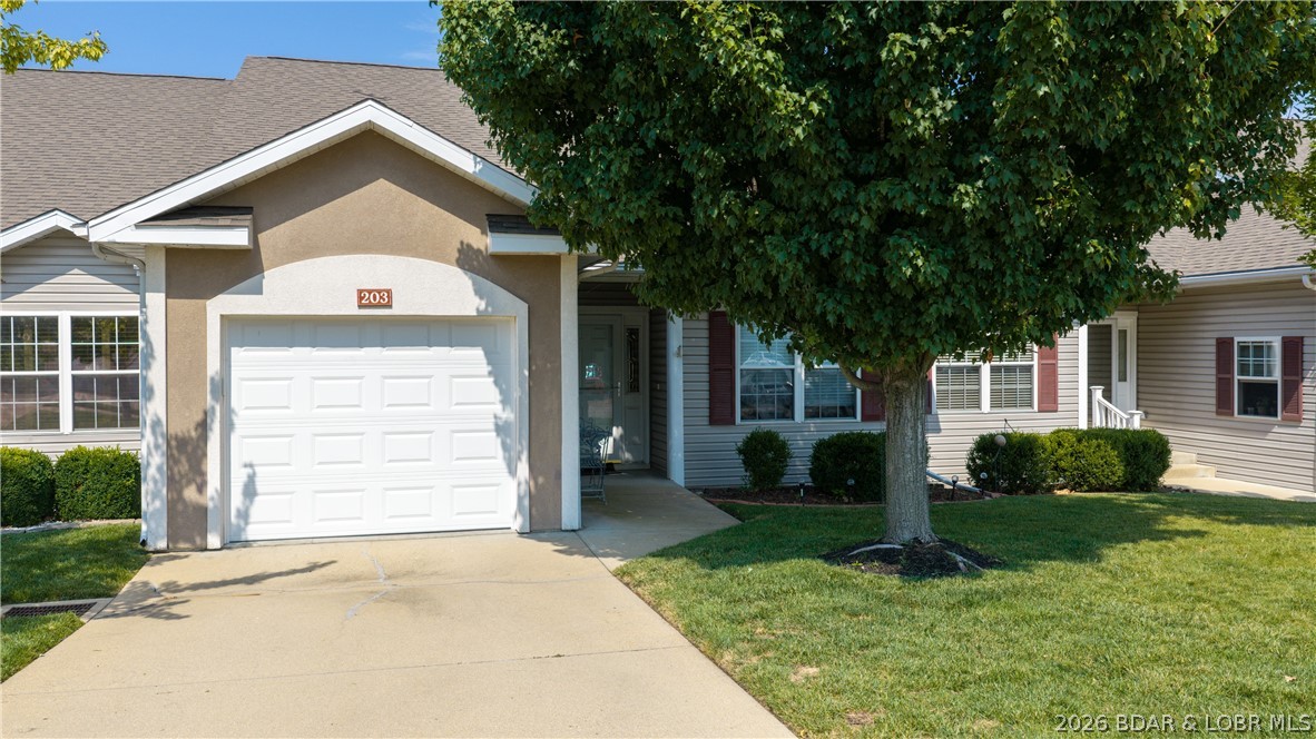 203 Grandview Drive Property Photo 1