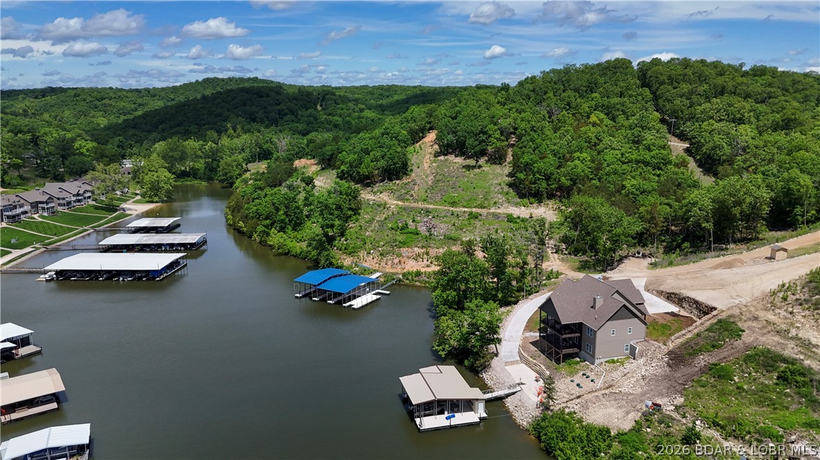 835 Greenview Drive Property Photo 13