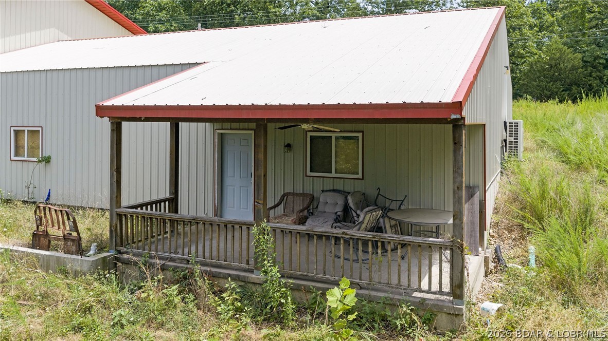 835 Greenview Drive Property Photo 17