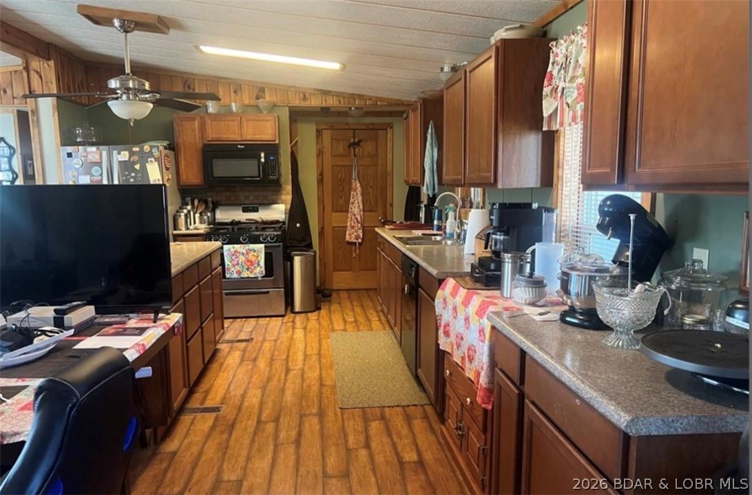 28675 Heits Point Property Photo 18