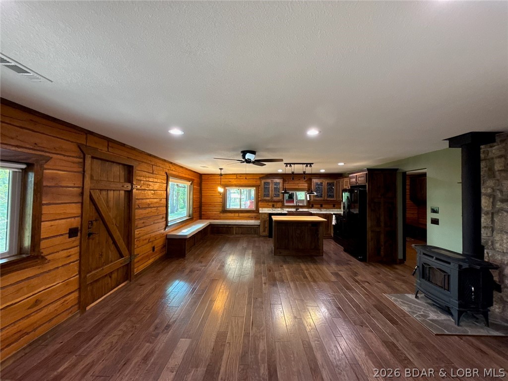 607 Bagnell Main Street Property Photo 17