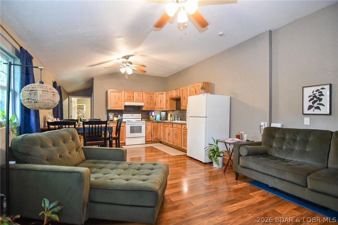 607 Bagnell Main Street Property Photo 69