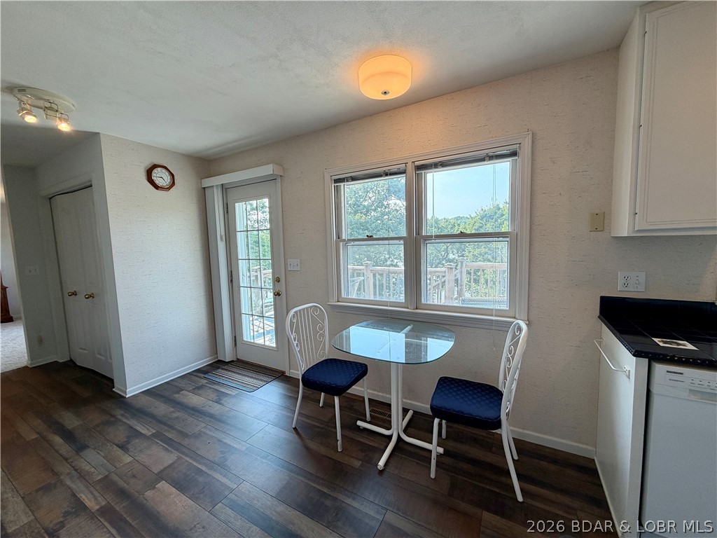 1368 Cedar Ridge Circle Property Photo 11