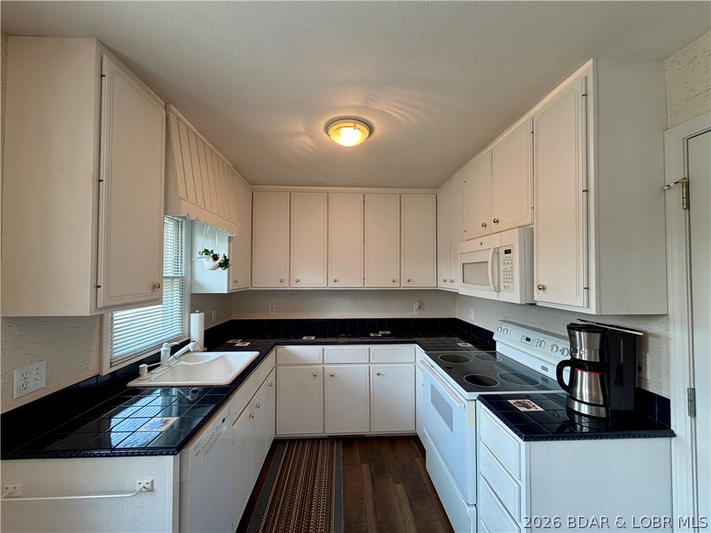 1368 Cedar Ridge Circle Property Photo 12