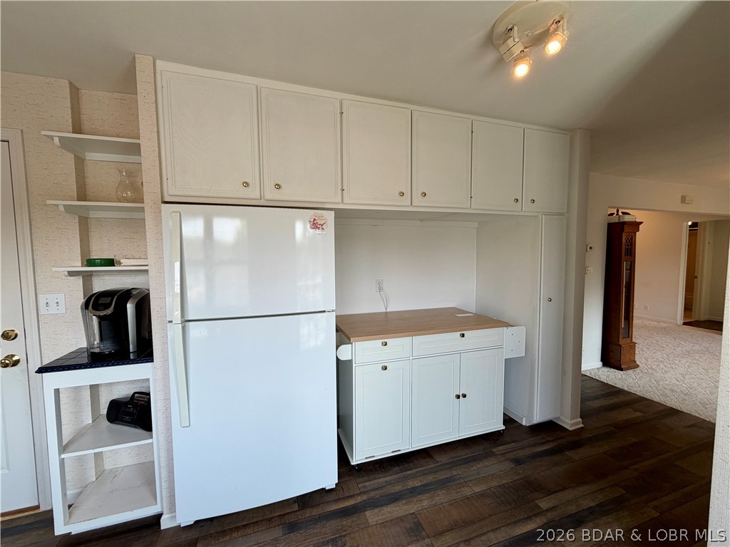 1368 Cedar Ridge Circle Property Photo 15