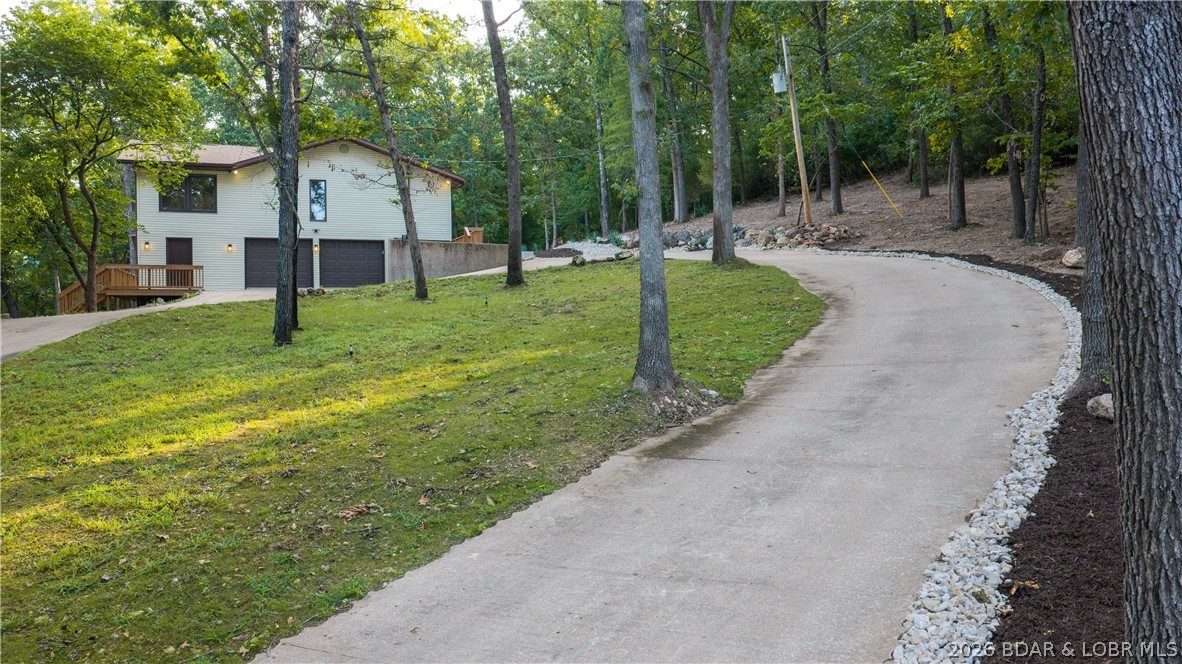 5 Hallie Drive Property Photo 8