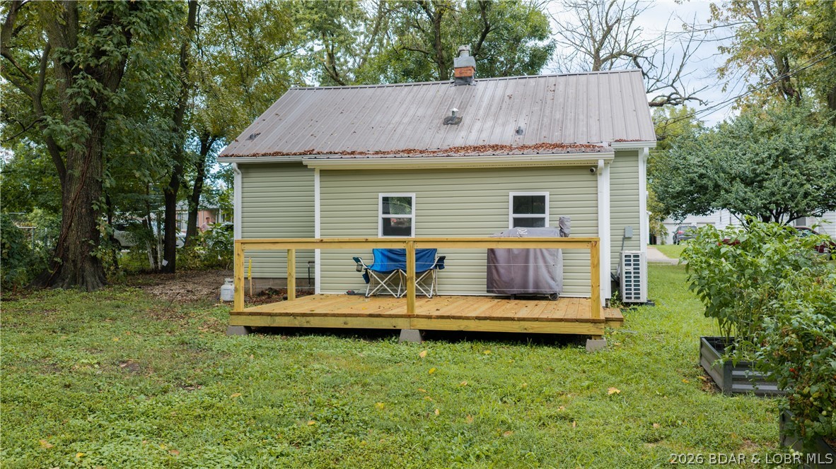 406 Mill Street Property Photo 6