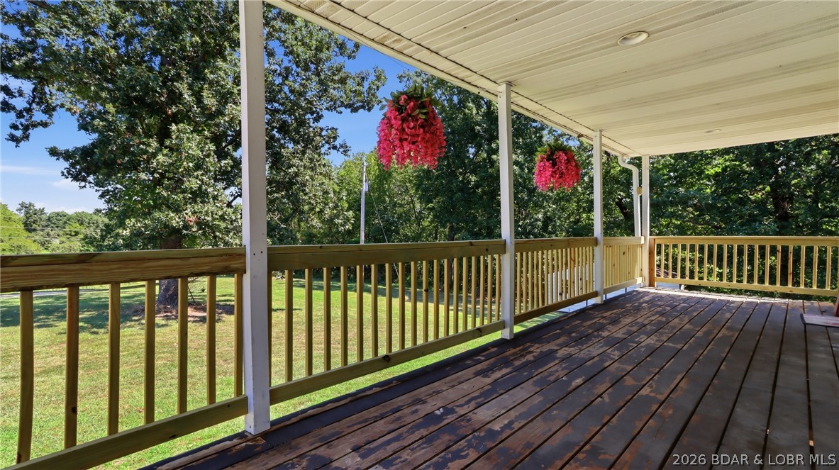 24 Hidden Oaks Road Property Photo 3