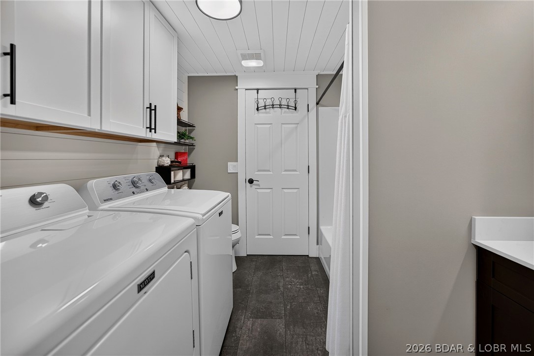 633 Storm Cove Drive Property Photo 47