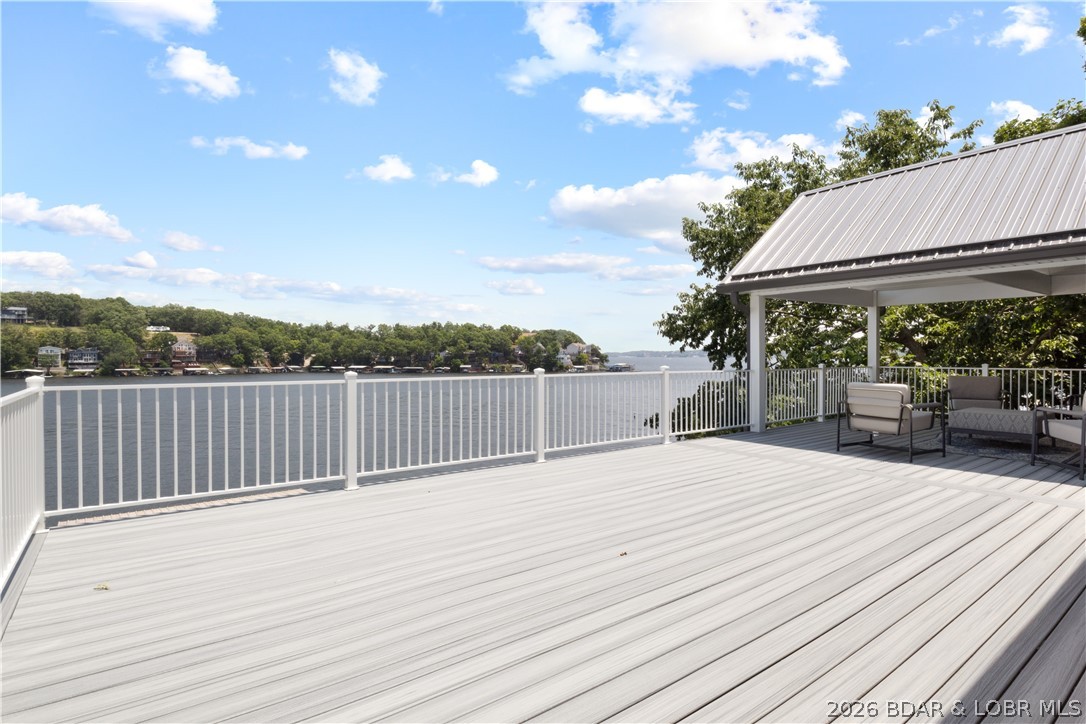 31020 Viewside Drive Property Photo 18