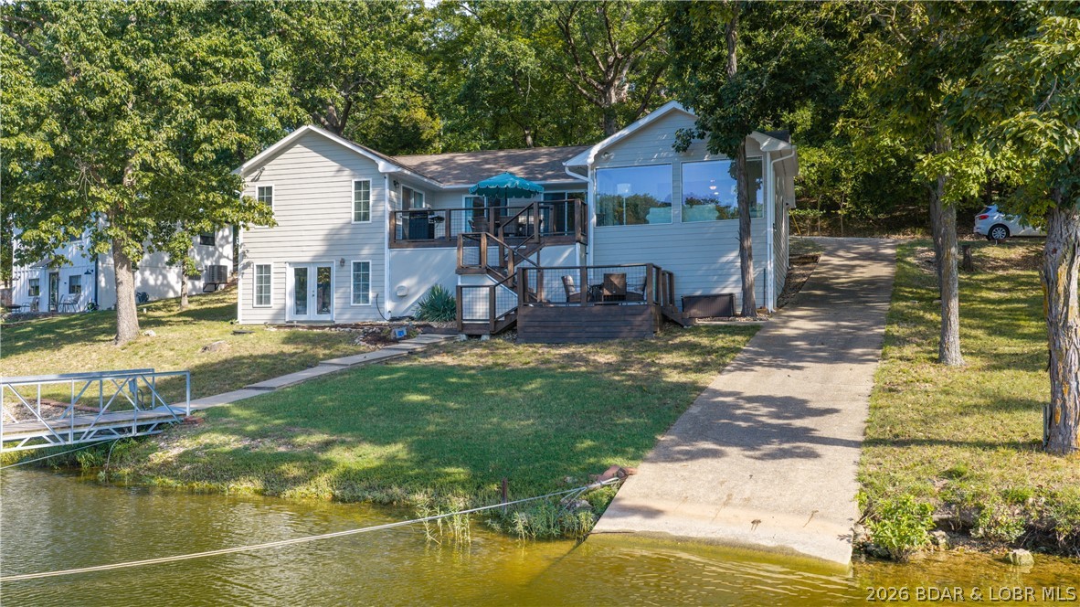 284 Commanche Drive Property Photo 1