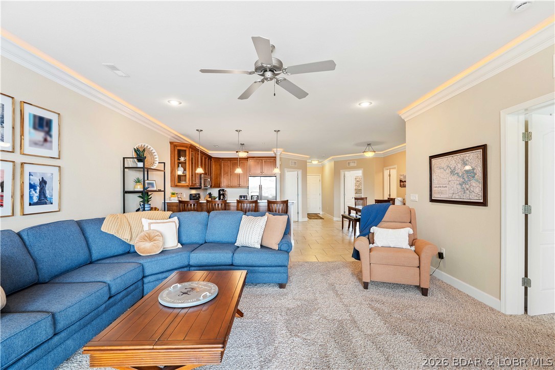 100 Trinity Pointe Drive 3n Property Photo 5