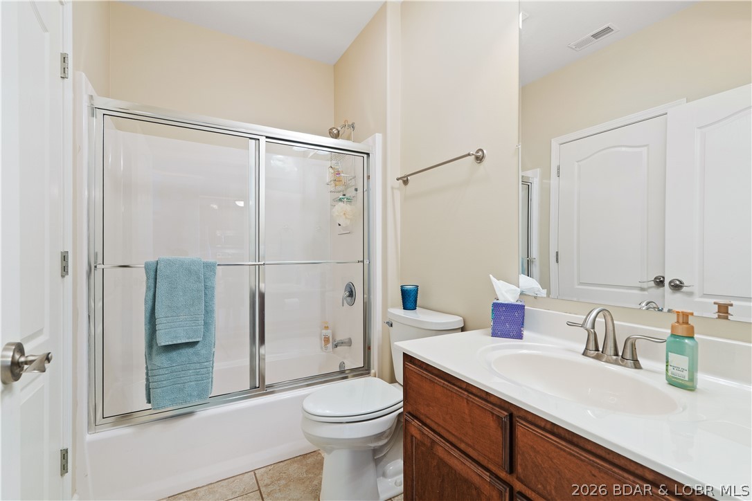 100 Trinity Pointe Drive 3n Property Photo 21