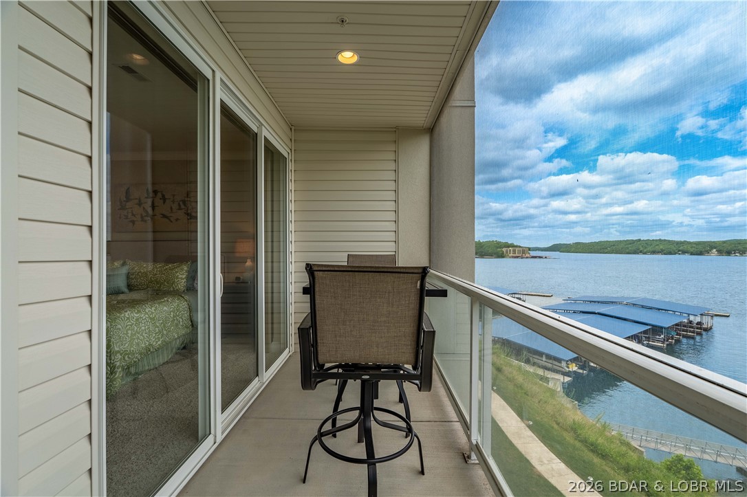 100 Trinity Pointe Drive 3n Property Photo 25