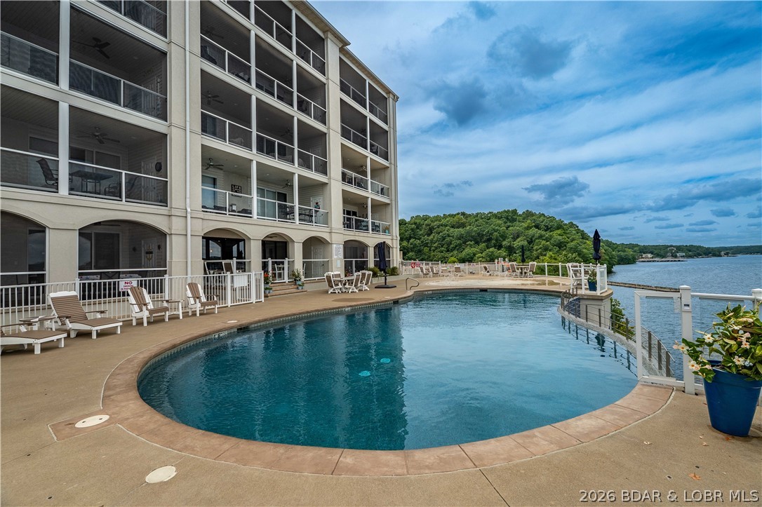 100 Trinity Pointe Drive 3n Property Photo 45