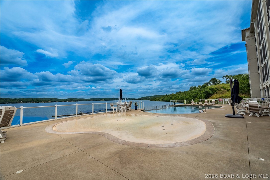 100 Trinity Pointe Drive 3n Property Photo 46