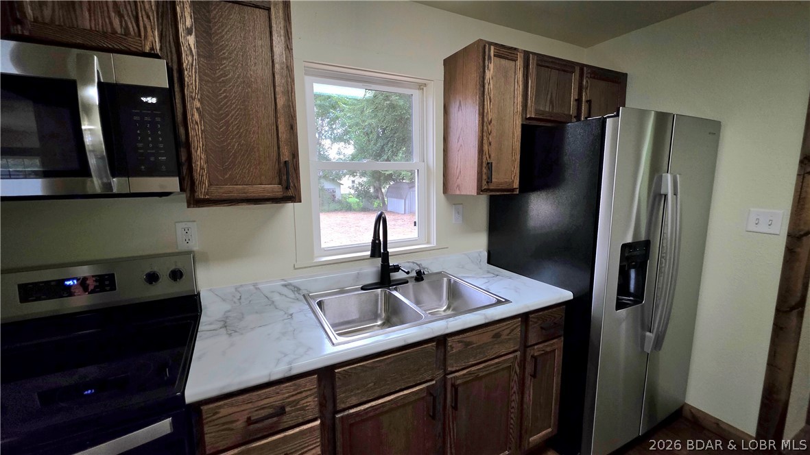 203 S Hunter St Property Photo 5