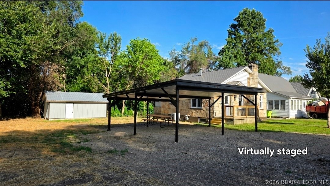 203 S Hunter St Property Photo 34