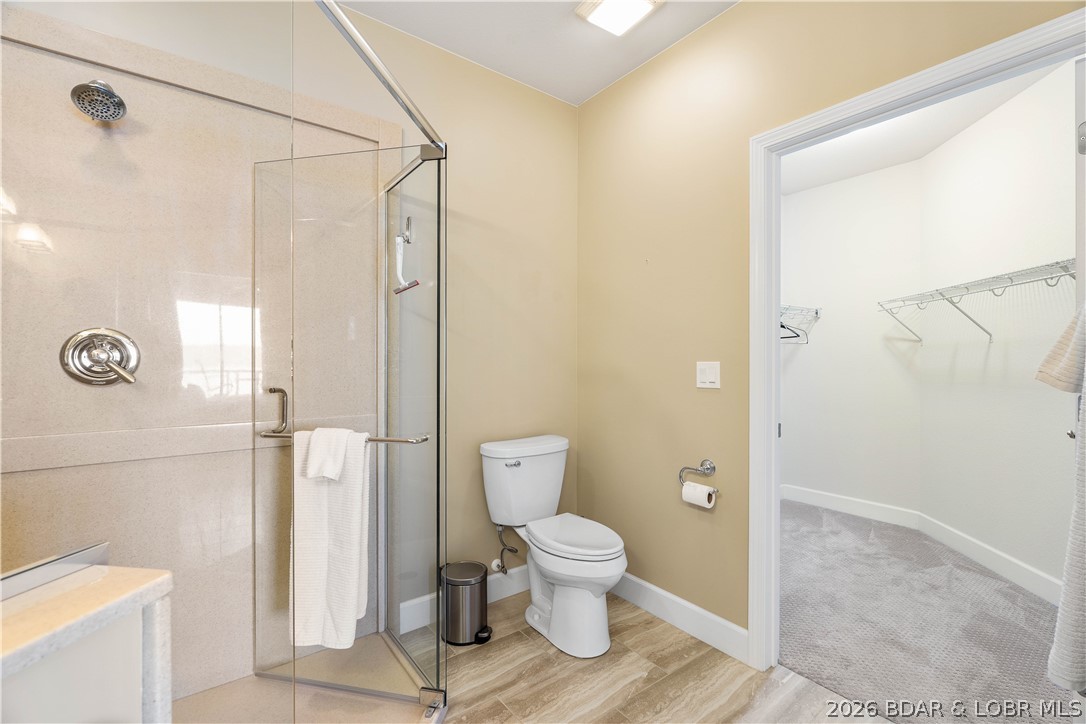 100 Trinity Pointe Drive 2j Property Photo 29