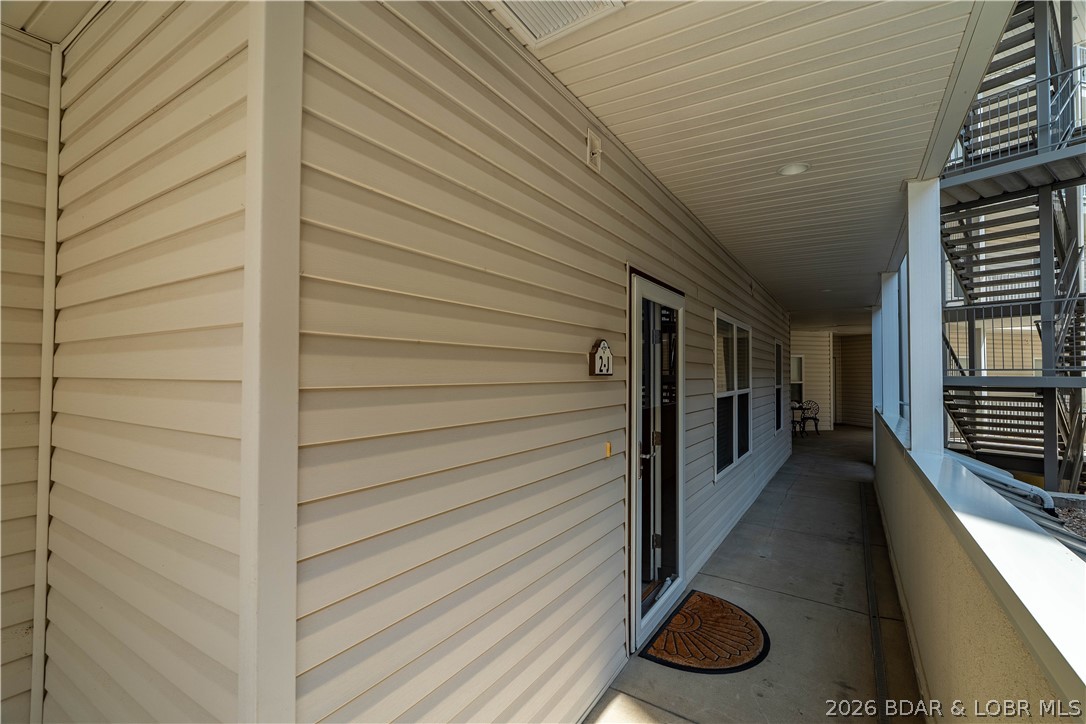100 Trinity Pointe Drive 2j Property Photo 37