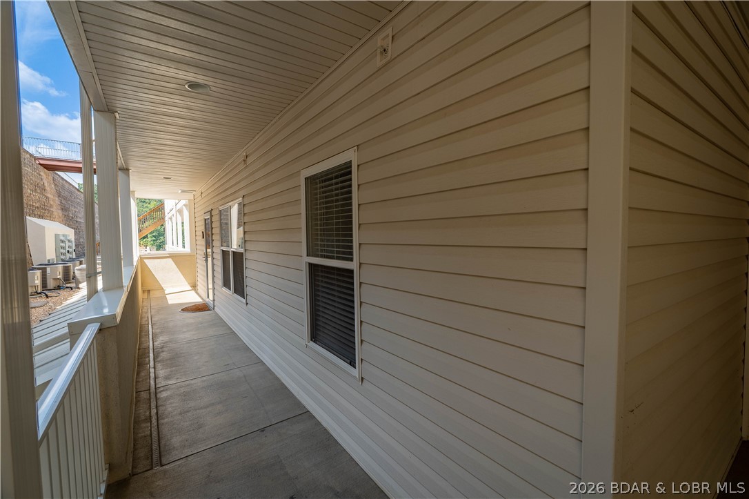 100 Trinity Pointe Drive 2j Property Photo 38