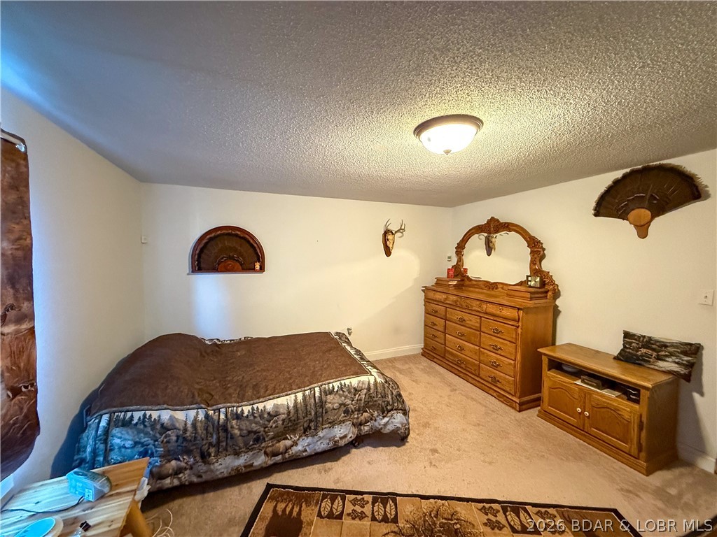 407 S Oak St Property Photo 15