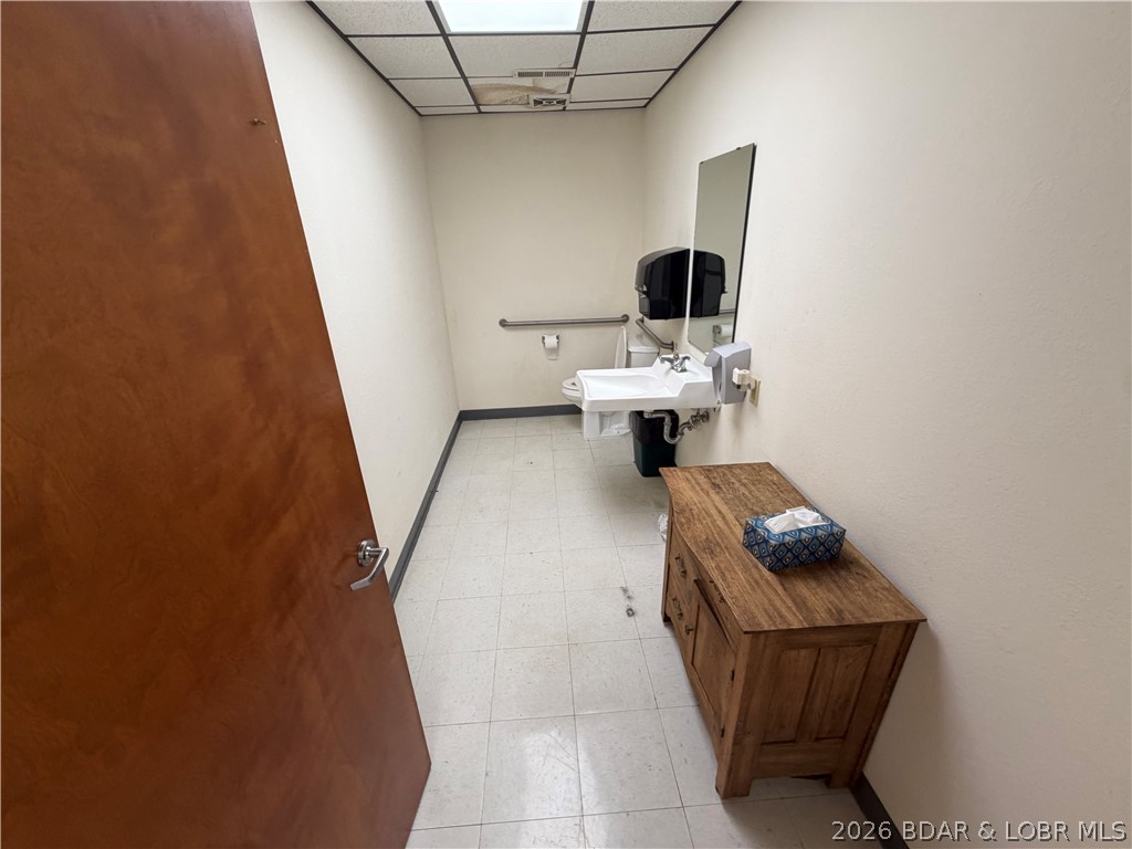 604 Industrial Park Drive Property Photo 4