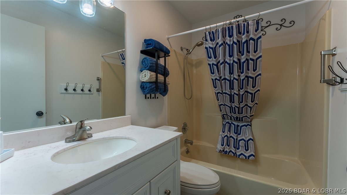 6 Costa Del Sol Drive 2a Property Photo 18
