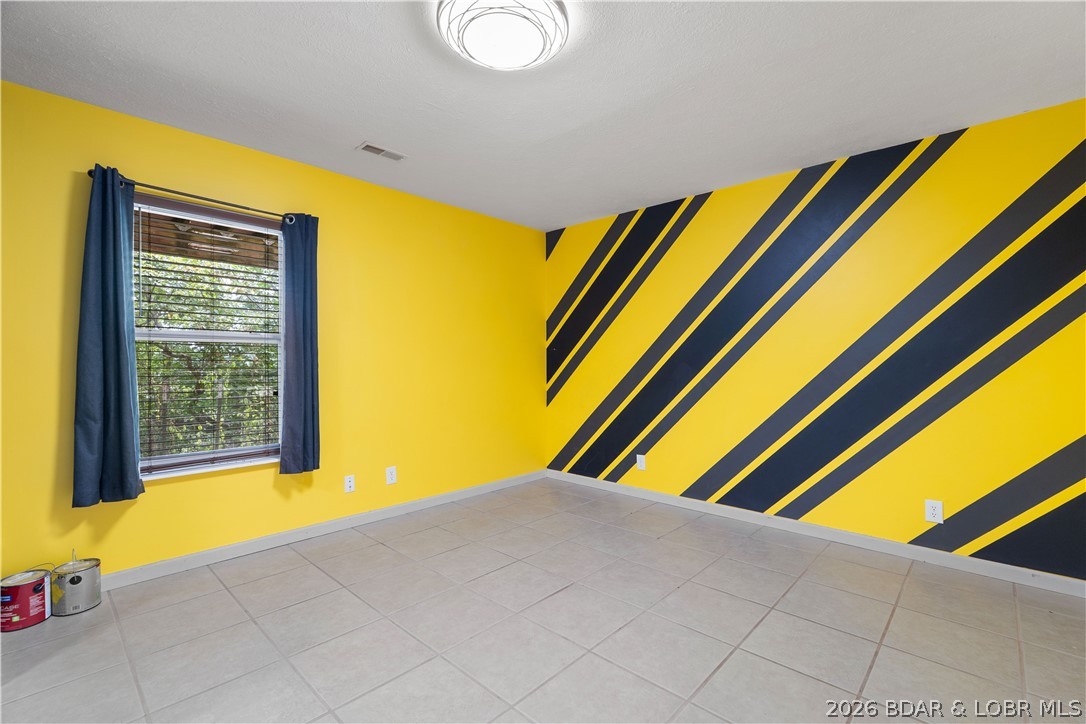 200 Keigan Drive Property Photo 33