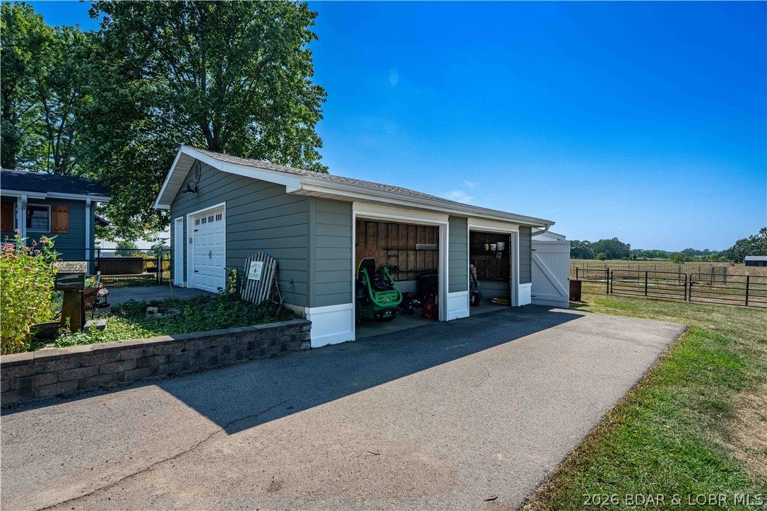 33961 Highway D Property Photo 56
