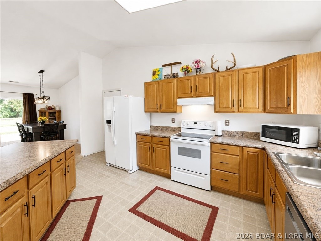 5 Rayburn Drive Property Photo 5