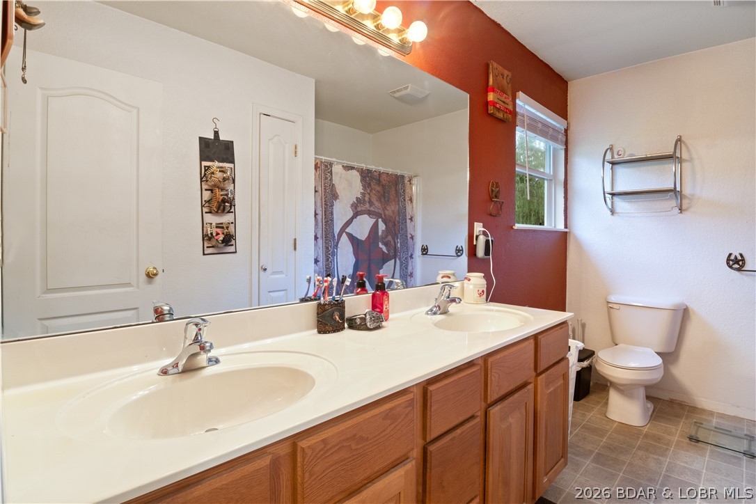 5 Rayburn Drive Property Photo 18