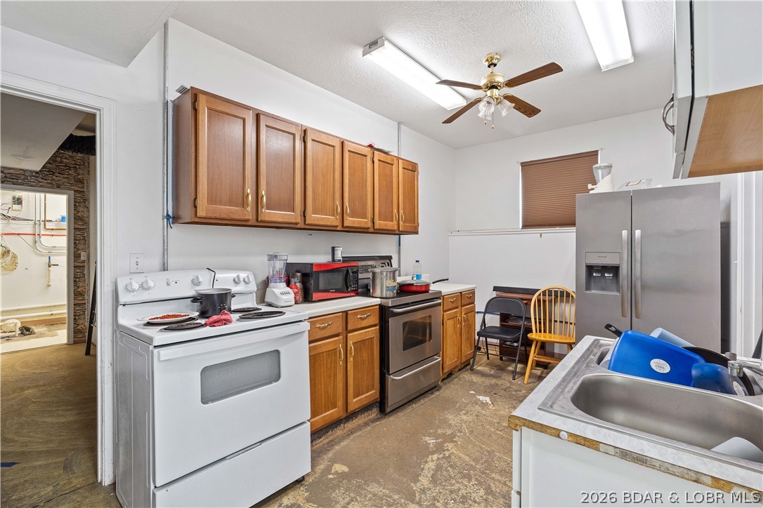 3669 Kaiser Road Property Photo 16