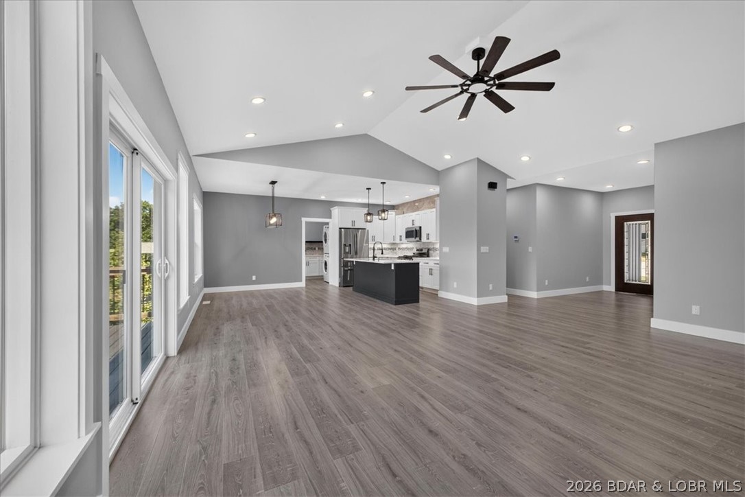 87 Spring Road Property Photo 10