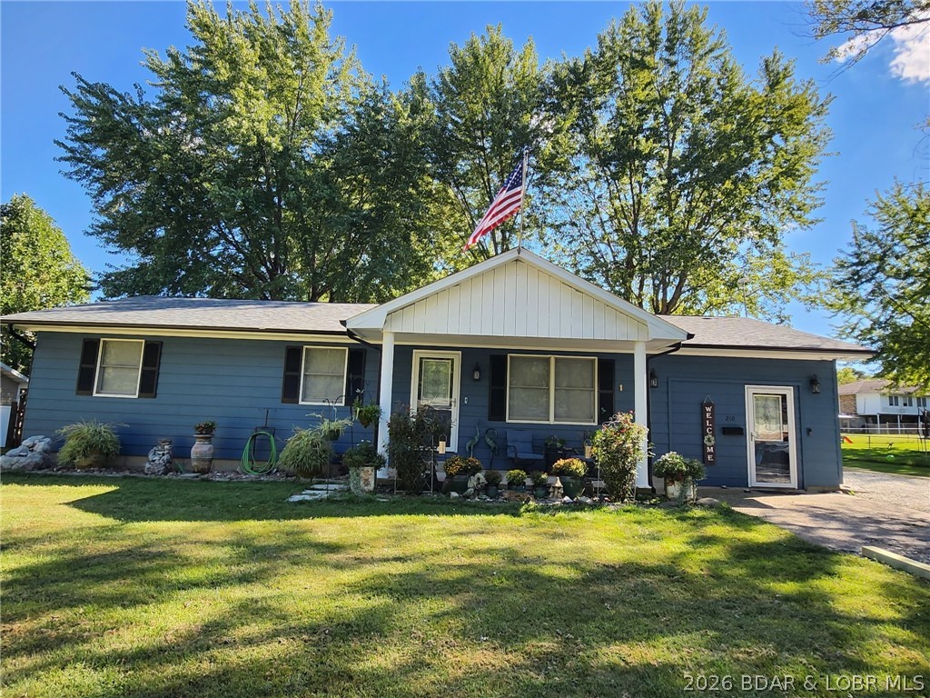 210 Jim Street Property Photo 1