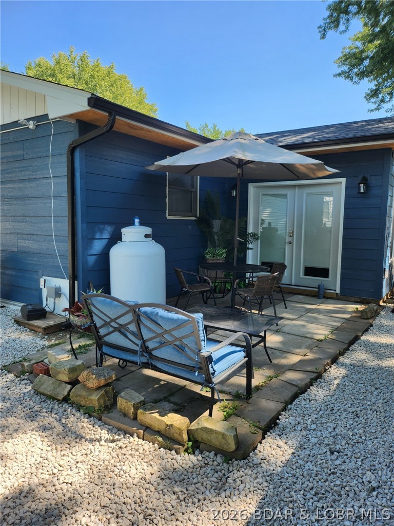 210 Jim Street Property Photo 6