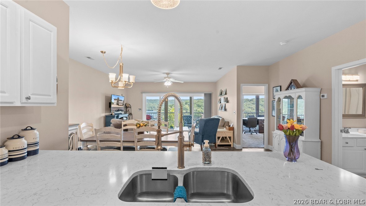 156 Bluff Boulevard 2b Property Photo 15