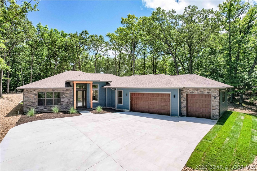 1026 Muirfield Drive Property Photo 1