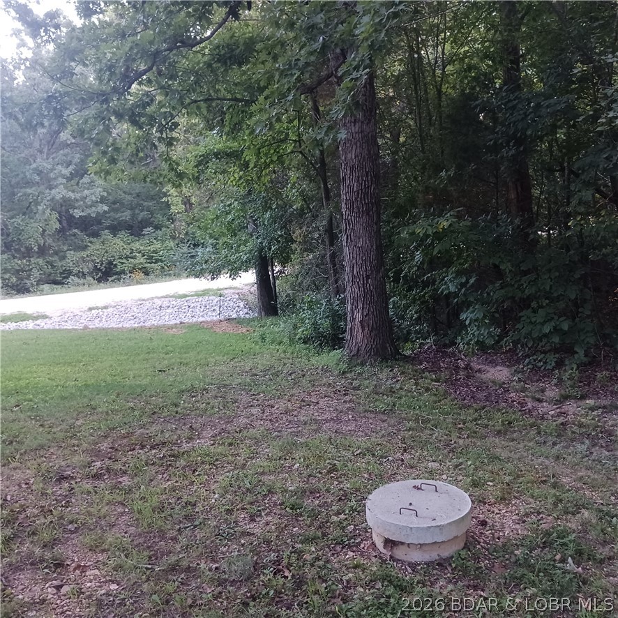 12831 Oak Leaf Drive Property Photo 8
